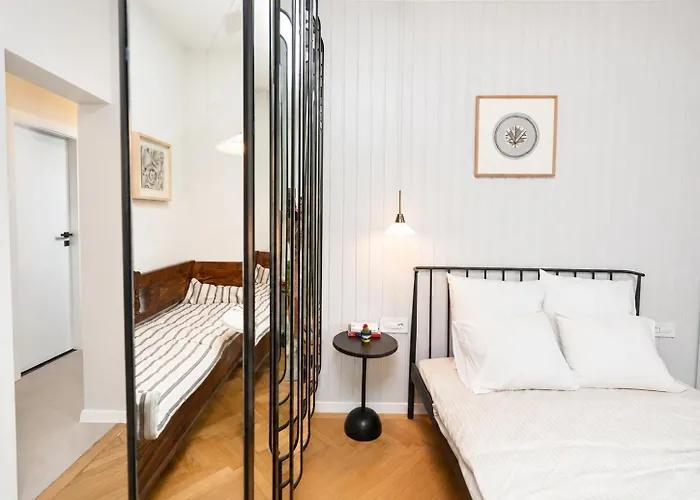 Aventurine Cismigiu Park Apartment Bucureşti