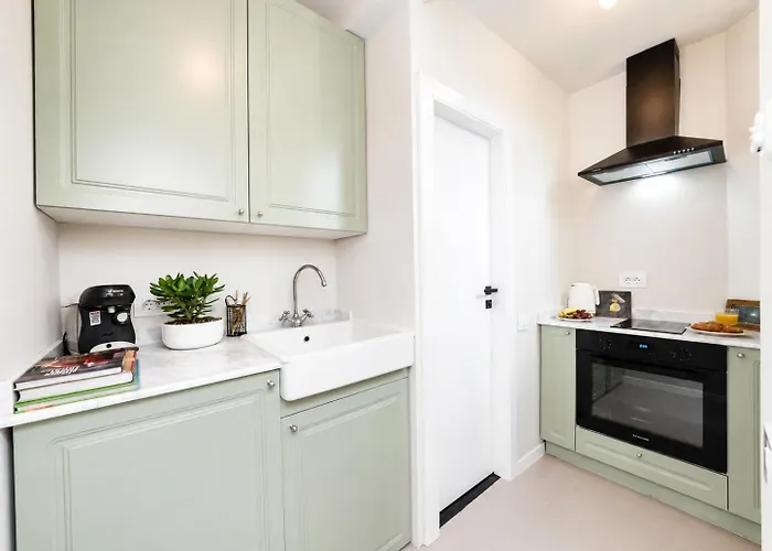 Aventurine Cismigiu Park Apartment Bucureşti